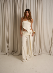 Kiss Goodbye Ivory Set